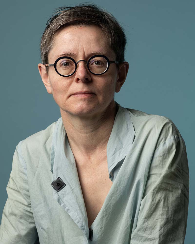 Hélène GESTERN