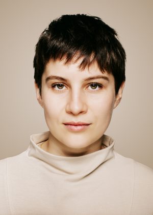 MULTON Anne-Fleur